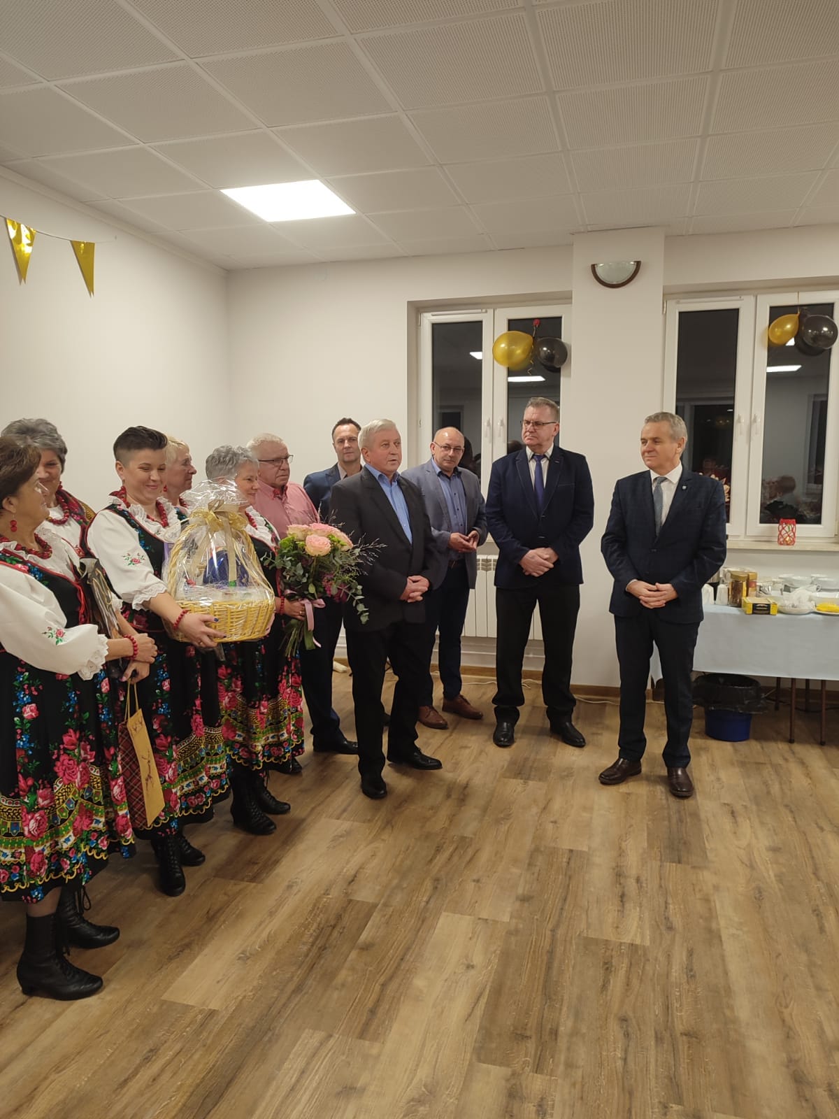 unik&oacute;w_2