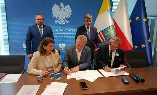 Zdjęcie do &bdquo;Nie podglądani lecz bezpieczni