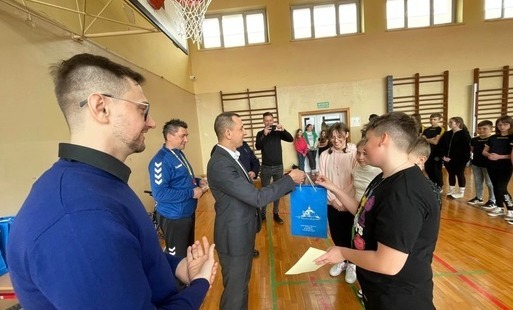 Zdjęcie do Bezpieczni na drodze